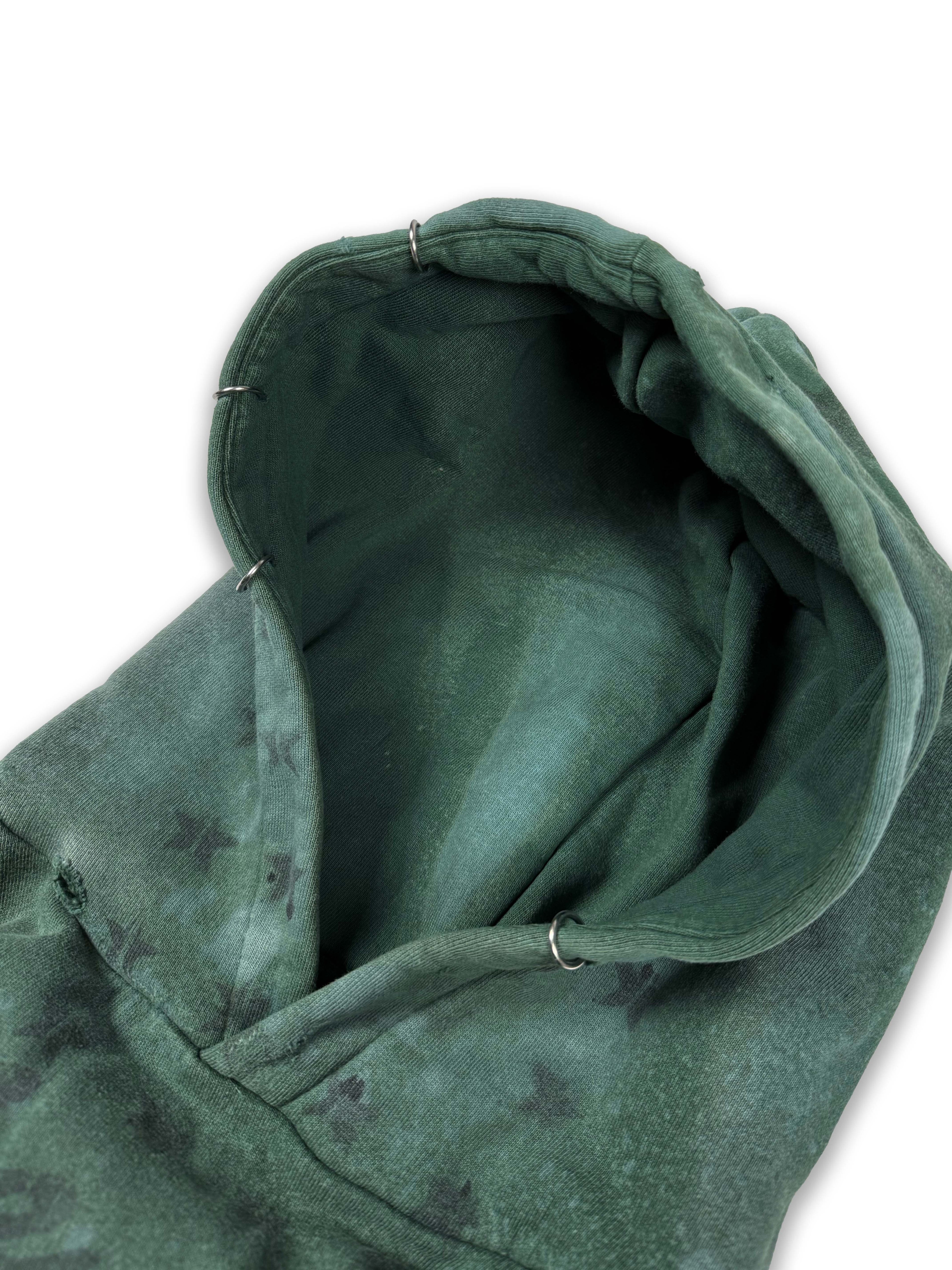 ay this thing is molding!